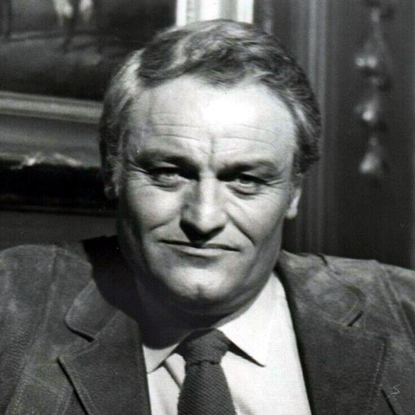 Charles Gray